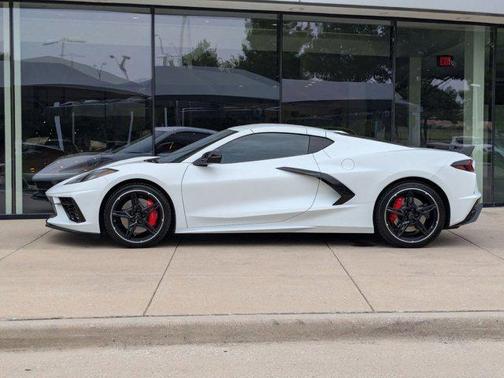 2023 Chevrolet Corvette Stingray w/2LT
