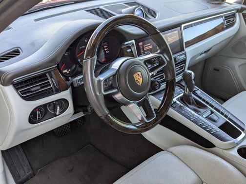 2021 Porsche Macan GTS