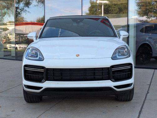 2021 Porsche Cayenne Turbo