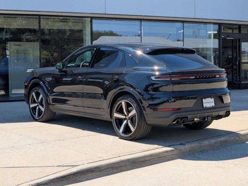 2026 Porsche Cayenne E-Hybrid