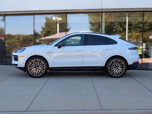 2026 Porsche Cayenne Cayenne E-Hybrid