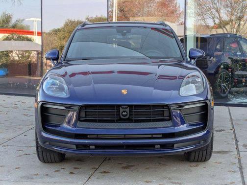 2026 Porsche Macan AWD