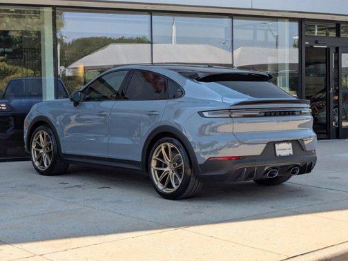2026 Porsche Cayenne Turbo GT
