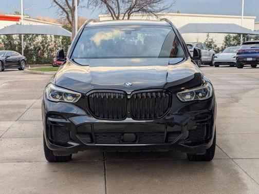 2022 BMW X5 M50i