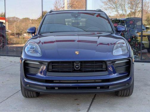 2026 Porsche Macan AWD