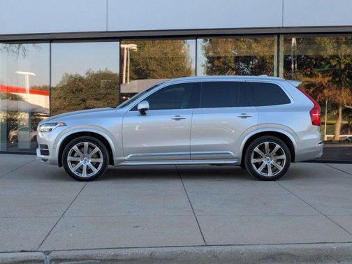 2019 Volvo XC90 T6 Inscription