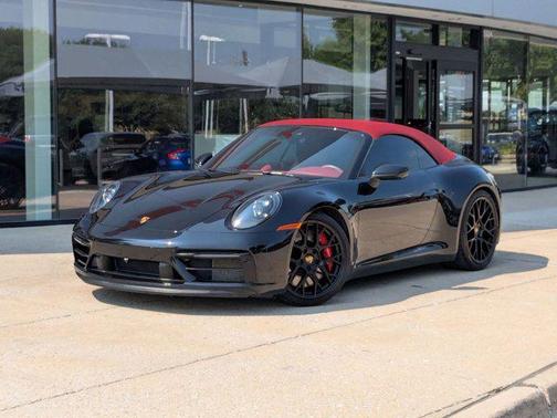 2024 Porsche 911 Carrera 4 GTS