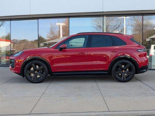 2026 Porsche Cayenne GTS