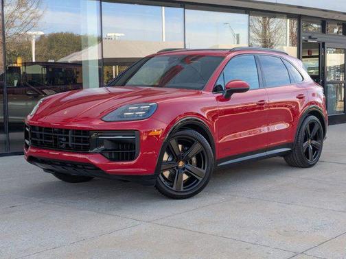 2026 Porsche Cayenne GTS