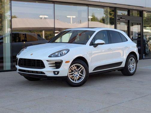 2017 Porsche Macan AWD