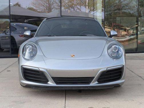2017 Porsche 911 Carrera