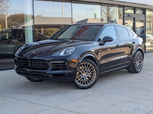 2023 Porsche Cayenne 