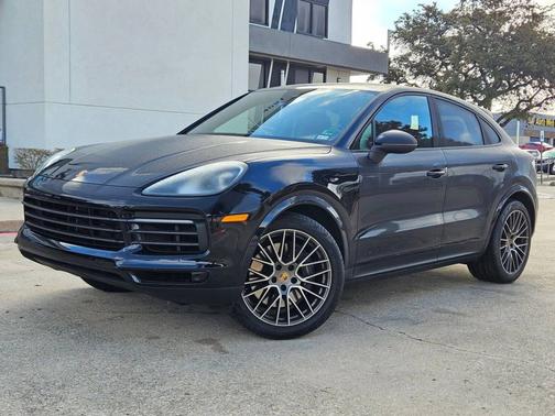 2023 Porsche Cayenne 