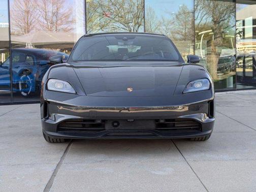2025 Porsche Taycan 4S