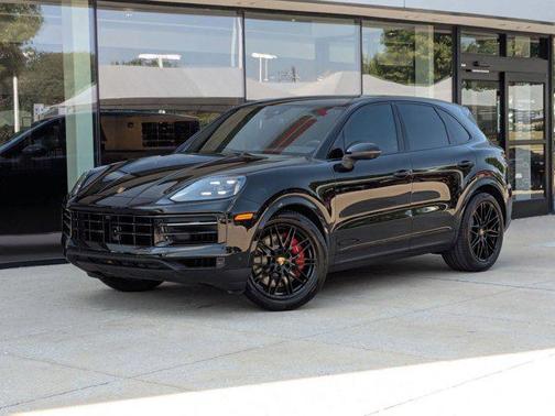 2025 Porsche Cayenne S