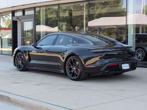 2026 Porsche Taycan GTS