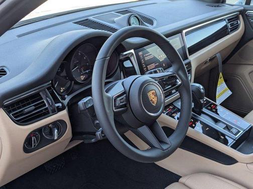 2026 Porsche Macan AWD