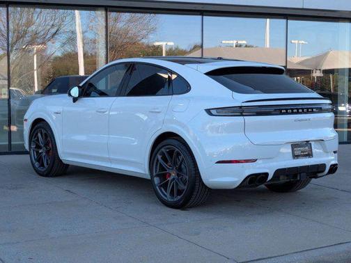 2025 Porsche Cayenne Cayenne S E-Hybrid