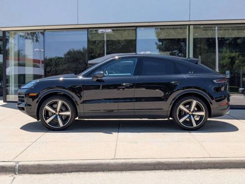 2025 Porsche Cayenne 