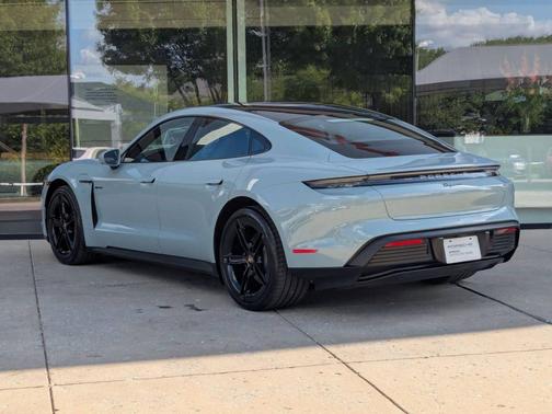 Shade Green Metallic 2025 Porsche Taycan