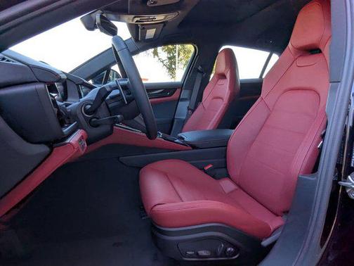 2026 Porsche Panamera RWD