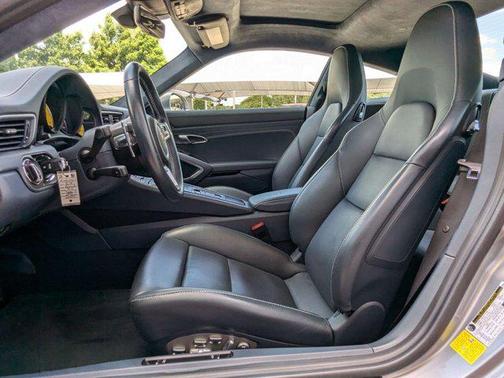 2019 Porsche 911 Turbo S