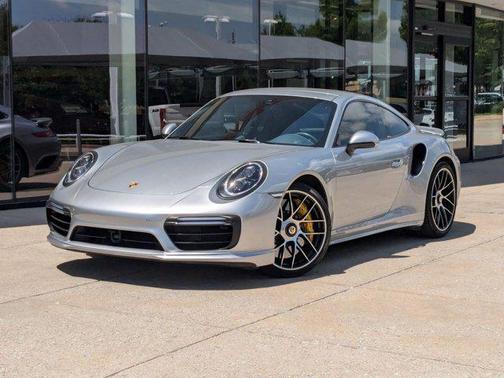 2019 Porsche 911 Turbo S