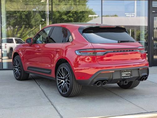 2025 Porsche Macan 