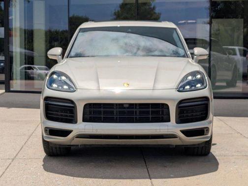 2022 Porsche Cayenne GTS
