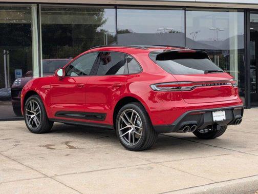 2026 Porsche Macan AWD