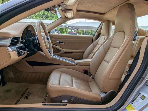 2017 Porsche 911 Carrera