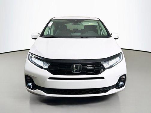 Platinum White Pearl 2026 Honda Odyssey Elite