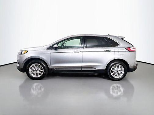 Iconic Silver Metallic 2024 Ford Edge SEL