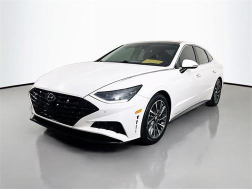 2023 Hyundai SONATA Limited