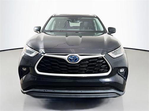 2021 Toyota Highlander Hybrid XLE