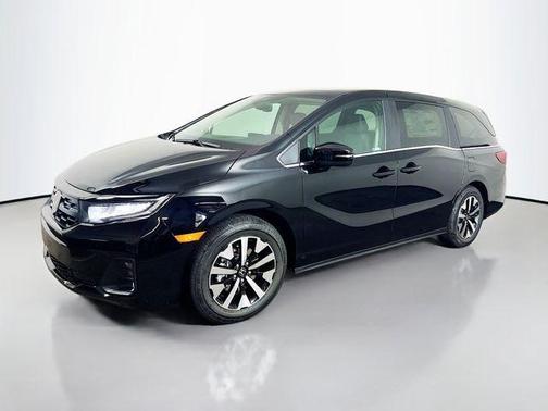 Crystal Black Pearl 2026 Honda Odyssey EX-L
