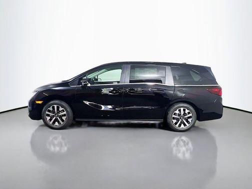 Crystal Black Pearl 2026 Honda Odyssey EX-L