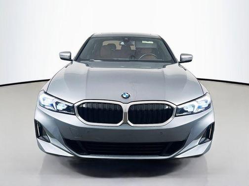 2023 BMW 330 i