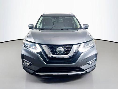 Gun Metallic 2018 Nissan Rogue SL