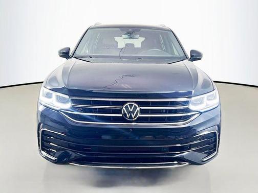 2024 Volkswagen Tiguan 2.0T SEL R-Line