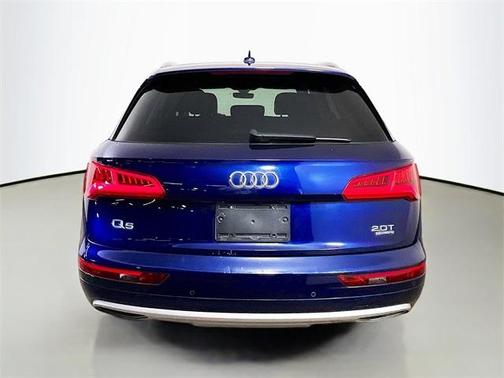 2018 Audi Q5 2.0T Premium Plus