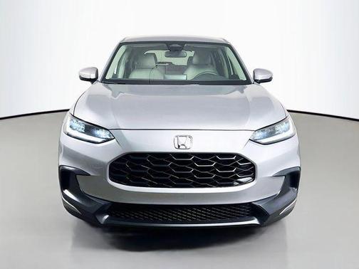 Lunar Silver Metallic 2025 Honda HR-V LX