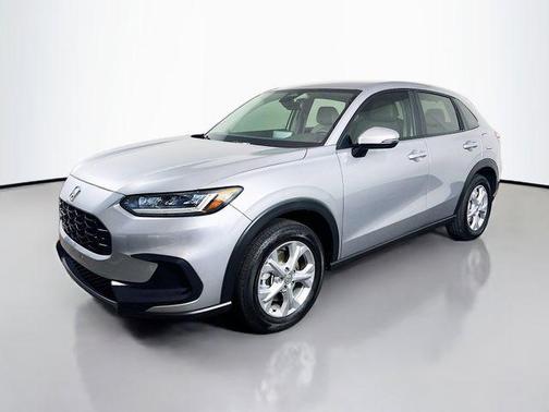 Lunar Silver Metallic 2025 Honda HR-V LX
