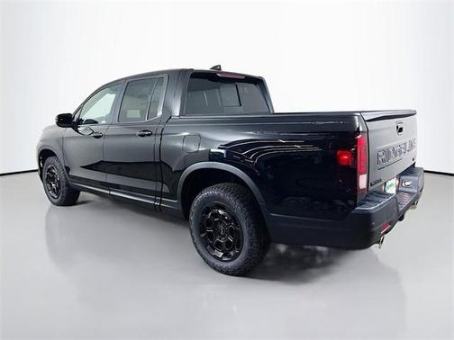 2025 Honda Ridgeline TrailSport+