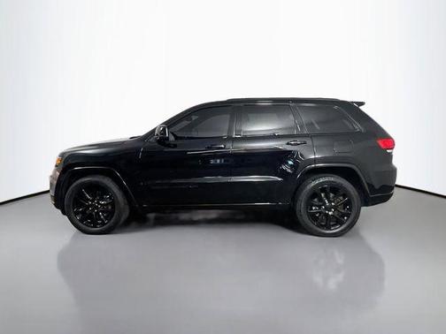 Diamond Black 2021 Jeep Grand Cherokee Laredo X
