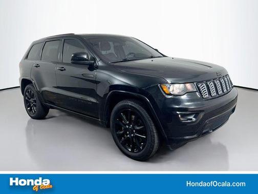Diamond Black 2021 Jeep Grand Cherokee Laredo X