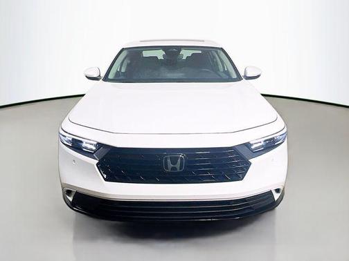 Platinum White Pearl 2023 Honda Accord Hybrid EX-L