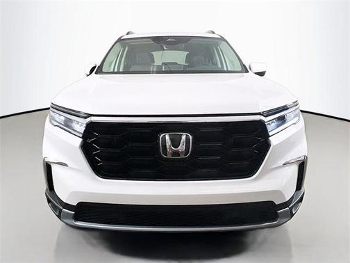 2025 Honda Pilot Touring+