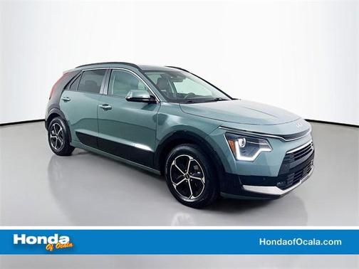 2023 Kia Niro SX