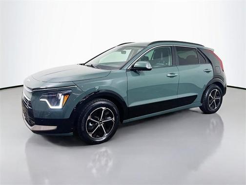 2023 Kia Niro SX